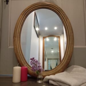 miroir ovale en bois
